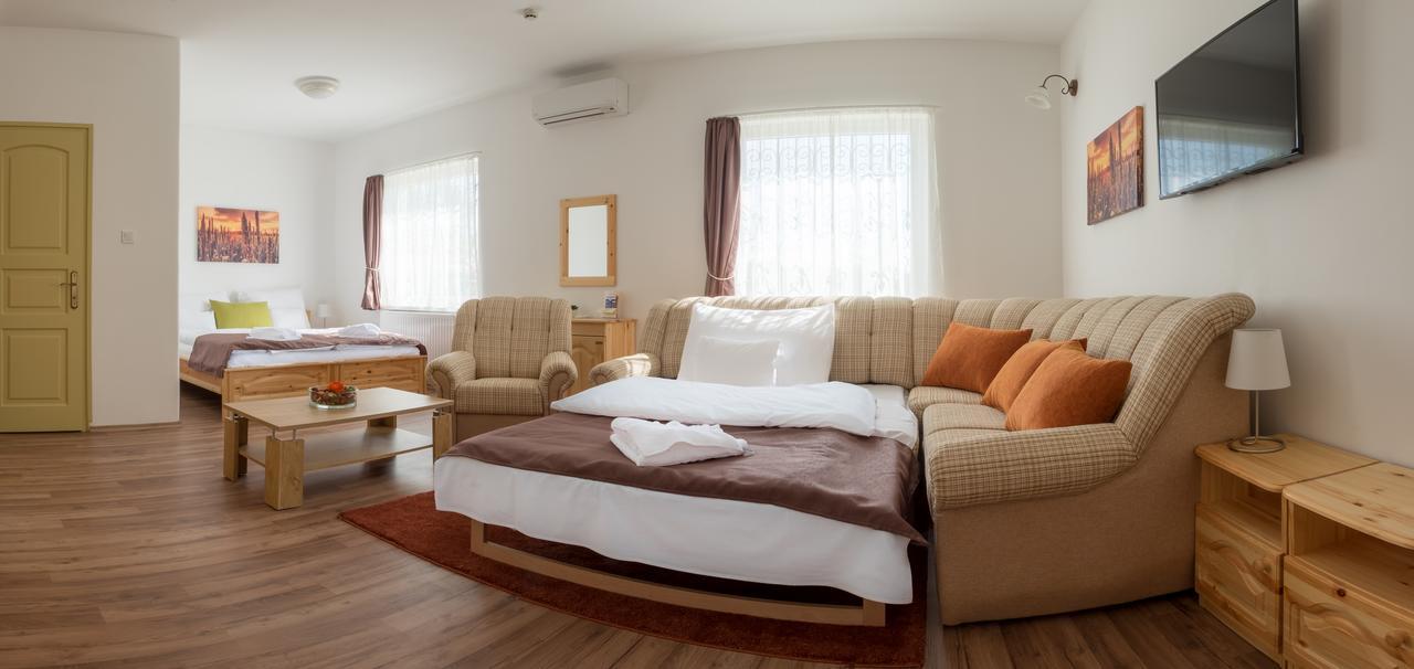 Land-Plan Hotel Toltestava Ngoại thất bức ảnh
