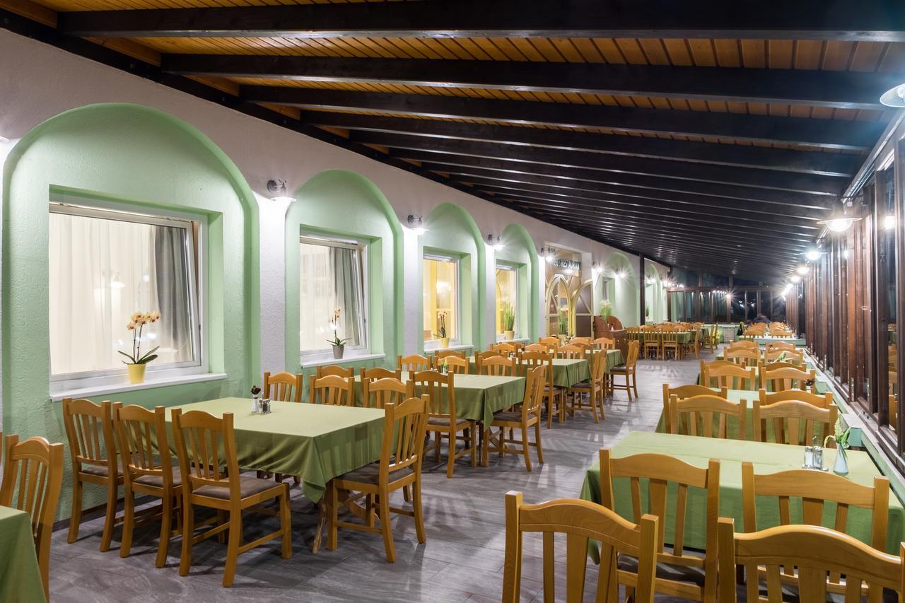 Land-Plan Hotel Toltestava Ngoại thất bức ảnh